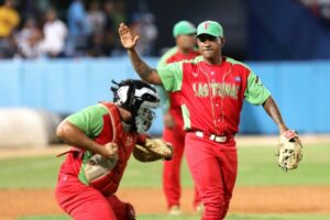 Lee más sobre el artículo Las Tunas a un triunfo del título en beisbol de Cuba