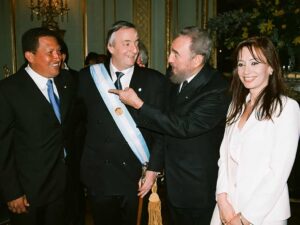 Lee más sobre el artículo Argentina, Fidel Castro y la construcción de un mundo mejor (+Foto)