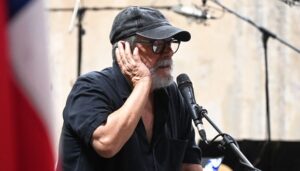 Lee más sobre el artículo Silvio Rodríguez volvió a emocionarnos con su lírica