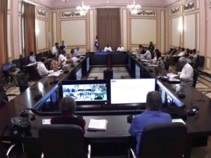 Lee más sobre el artículo Consejo de Estado de Cuba aprobó nuevos decretos leyes