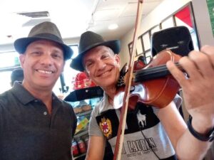 Lee más sobre el artículo Artistas avileños se presentan en México