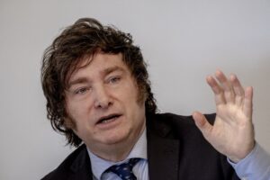 Lee más sobre el artículo Rechazan en Argentina propuestas neoliberales y extremistas de Milei