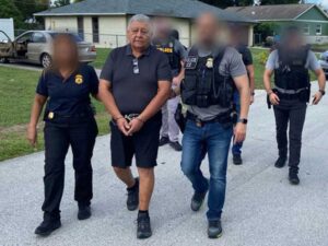 Lee más sobre el artículo Deportan desde EEUU al asesino del cantautor chileno Víctor Jara