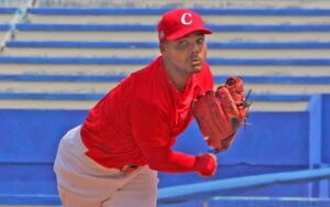 Lee más sobre el artículo Yadián Martínez va por el triunfo en final beisbolera cubana