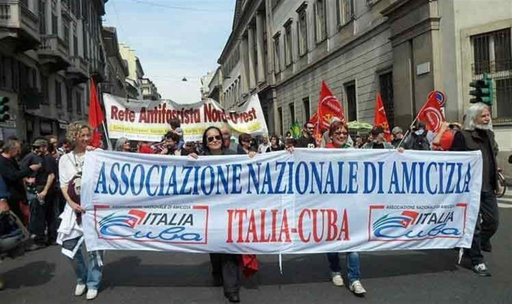 En este momento estás viendo Solidarity greetings from Italy on the anniversary of the Cuban Revolution (+Photo)