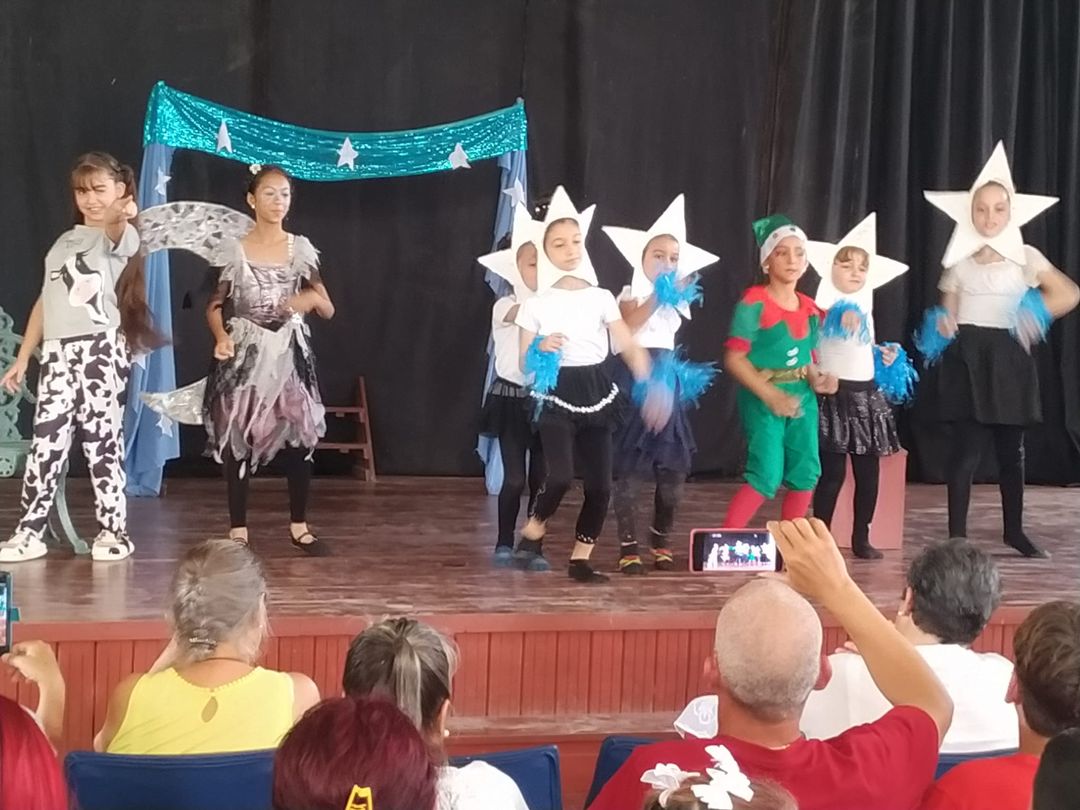 En este momento estás viendo Sorprendentes actuaciones en el Festival de Teatro Infantil La Edad de Oro