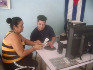 Lee más sobre el artículo Youth Computer and Electronics Clubs in Majagua strengthen their services