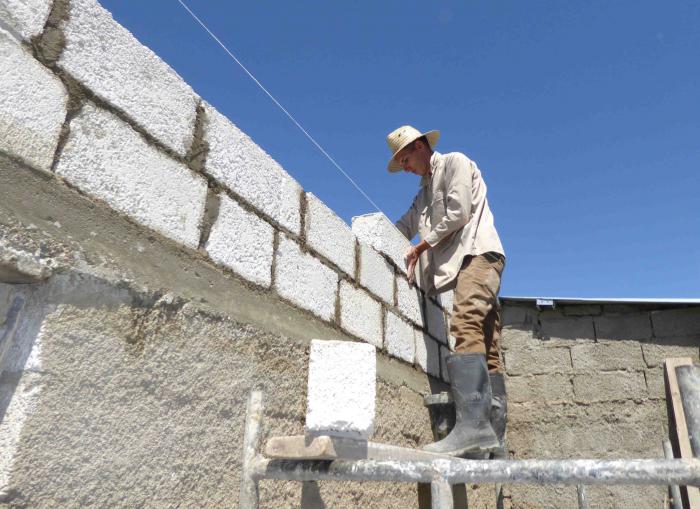 Lee más sobre el artículo Chequean en Primero de Enero cumplimiento de la política de la vivienda