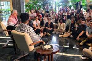 Lee más sobre el artículo President of Cuba shared with young people from the United States (+Photos)