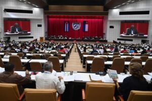 Lee más sobre el artículo Diputados de Cuba analizan proyectos de leyes en sesión parlamentaria