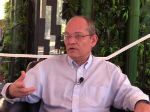 Lee más sobre el artículo Ciencia de Cuba enfoca medicamento contra el Dengue