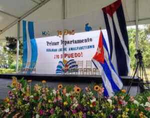Lee más sobre el artículo Departamento de Honduras sin analfabetos por «Yo si puedo» de Cuba