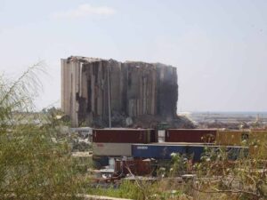 Lee más sobre el artículo Reclaman en Líbano investigación sobre explosión del puerto de Beirut