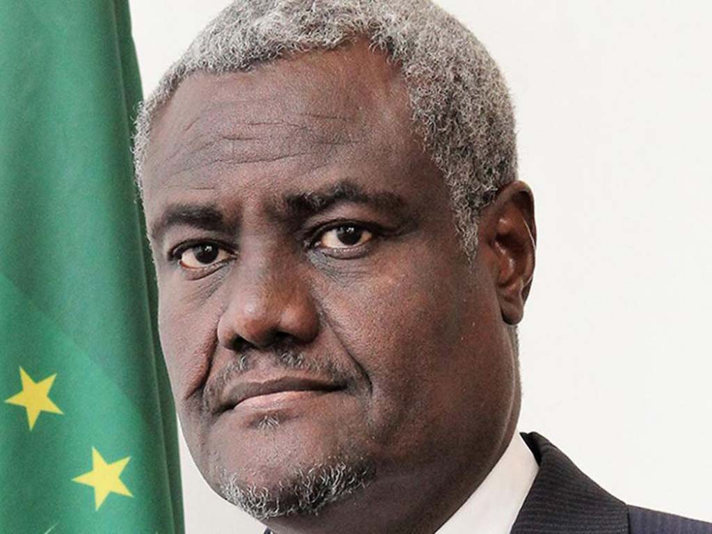 En este momento estás viendo Unión Africana lamentó fallecidos por alud en vertedero en Uganda