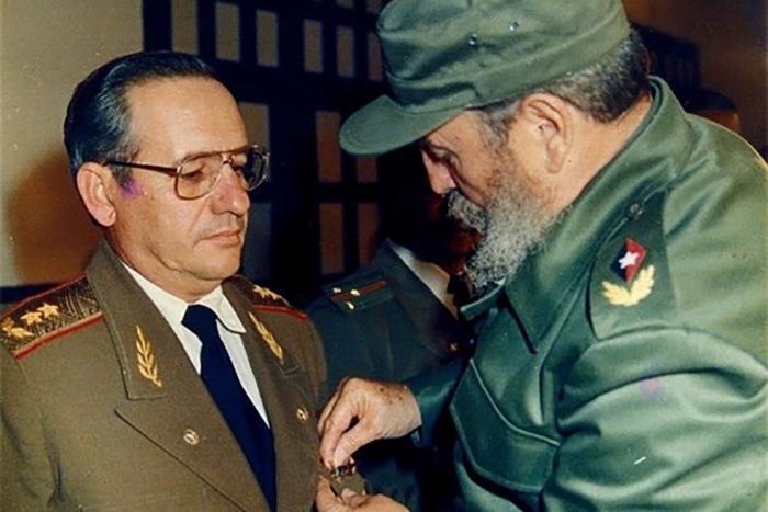 En este momento estás viendo Cuban President mourns the death of Ramón Espinosa Martín