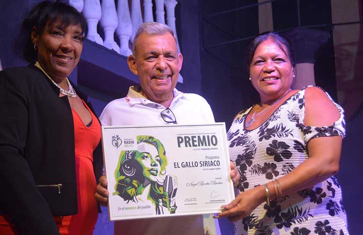 Lee más sobre el artículo Celebran Festival Provincial de la Radio avileña