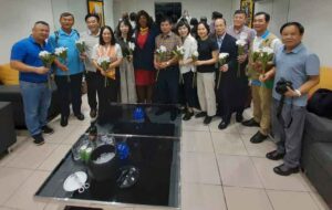 Lee más sobre el artículo Concluye visita a Cuba delegación de periodistas de Vietnam