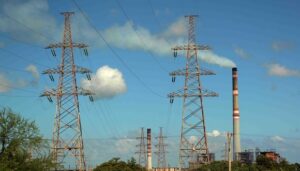 Lee más sobre el artículo Unión Eléctrica pronostica afectación de 1030 MW en pico nocturno de este martes