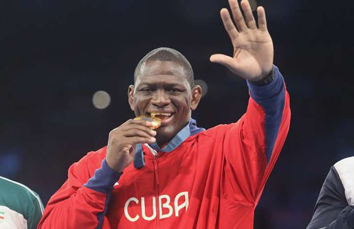 En este momento estás viendo Comités Olímpicos del Caribe premian a Mijain López