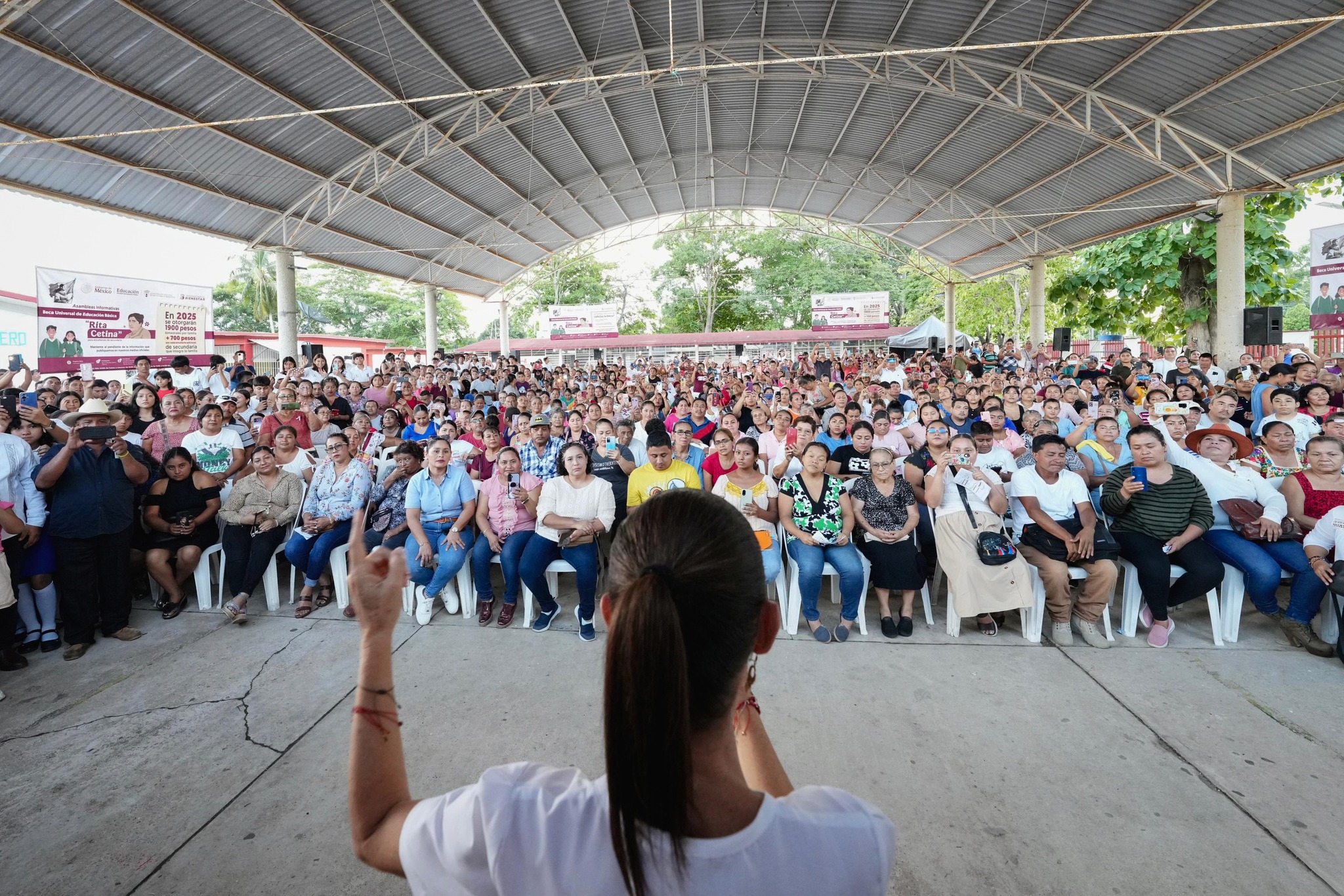 Lee más sobre el artículo Presidenta de México ratifica continuidad de programas sociales