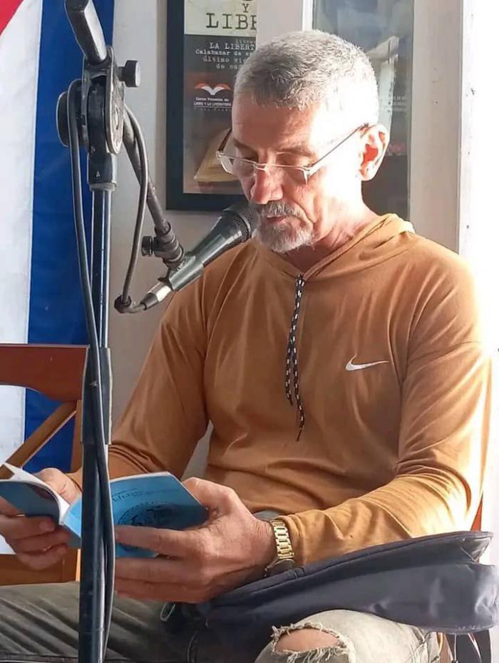 En este momento estás viendo Alberto Rodríguez Copa, el poeta del silencio