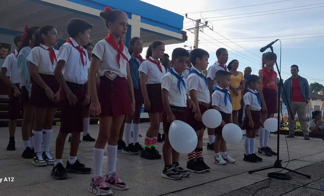 Lee más sobre el artículo Otorgan sede del acto provincial por el Día del Educador al municipio de Ciego de Ávila