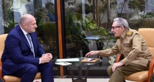 Lee más sobre el artículo Recibió Raúl al Ministro de Situaciones de Emergencias de la Federación de Rusia