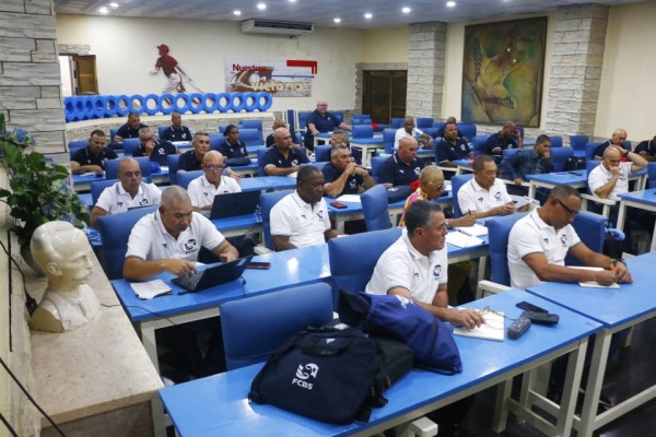 Lee más sobre el artículo Trabajo en la base, prioridad para beisbol en Cuba