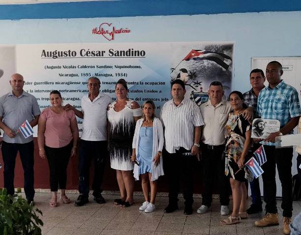 Lee más sobre el artículo Homenajearán a los educadores avileños