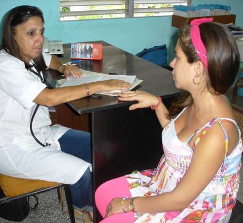 Lee más sobre el artículo Recibe atención priorizada el Programa Materno Infantil