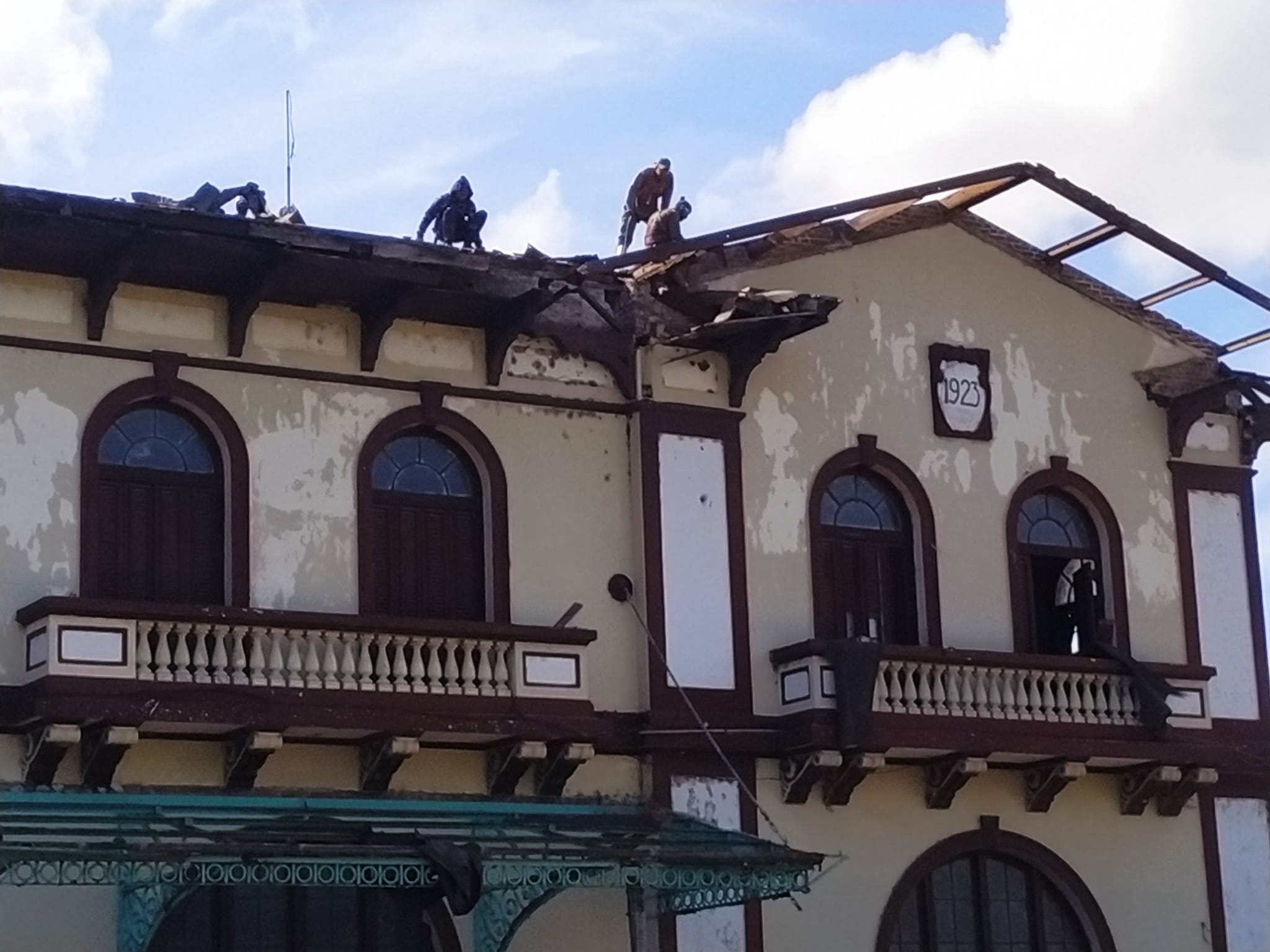 En este momento estás viendo Reparan terminal ferroviaria de Morón