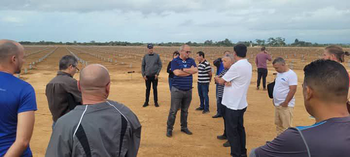 Lee más sobre el artículo Chequean construcción de parques fotovoltaicos en Ciego de Ávila