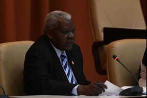 Lee más sobre el artículo Parlamento de Cuba fiscalizará a ministerio de Transporte