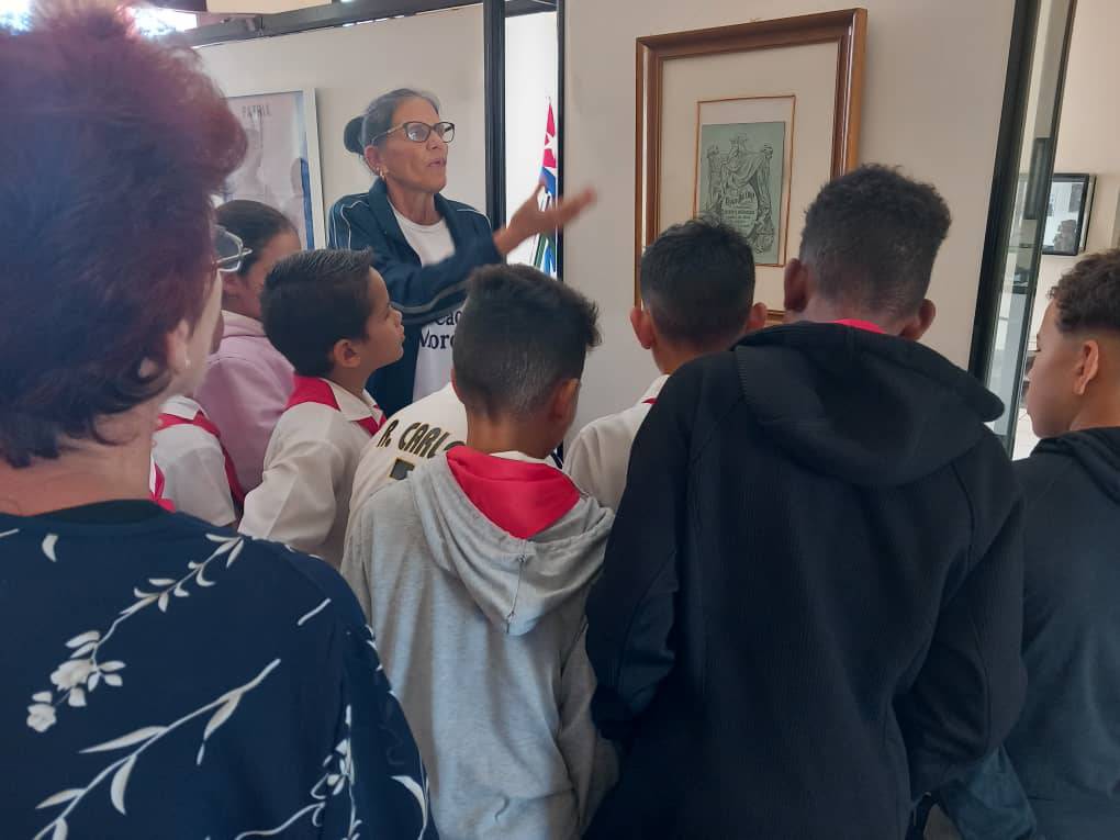 En este momento estás viendo Rinden homenaje a Martí con exposición transitoria en museo Caonabo