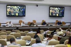 Lee más sobre el artículo Piden al Mindus producir en Cuba todo lo que sea posible
