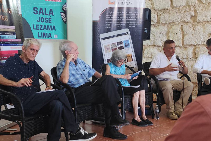 En este momento estás viendo Letras Cubanas presenta obras de poesía en Feria del Libro