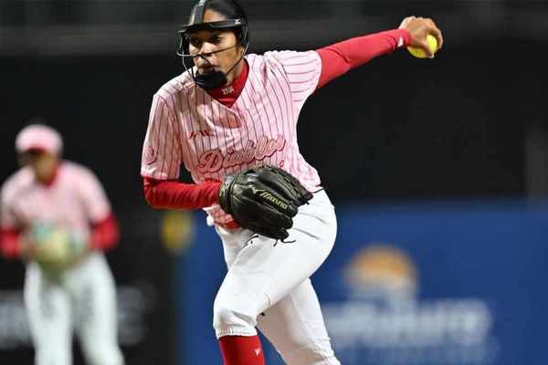 Lee más sobre el artículo Cubanas impactan en Liga Mexicana de Softbol