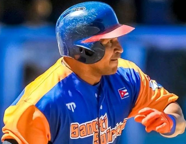 Lee más sobre el artículo Reforzados los equipos a la Liga Élite del Béisbol Cubano