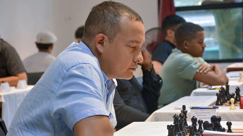 Lee más sobre el artículo Tres jugadores en el primer lugar del Campeonato Nacional de Ajedrez