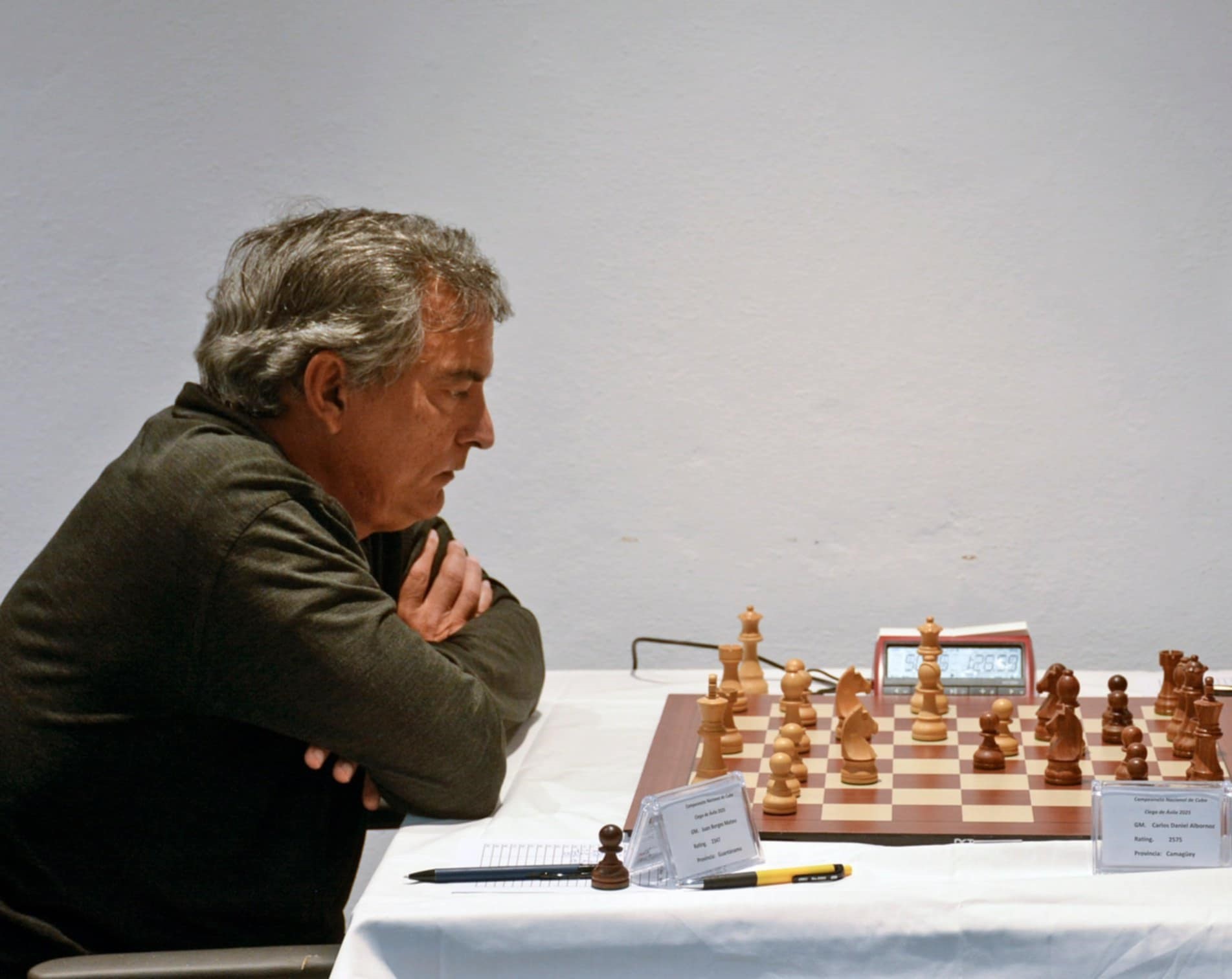 Lee más sobre el artículo Seis jugadores luchan por el trono en Campeonato Nacional de Ajedrez