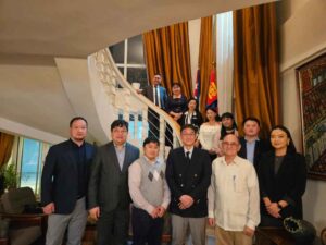 Lee más sobre el artículo Presentan en Mongolia Convención Internacional Cuba Salud 2025