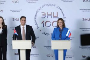 Lee más sobre el artículo Rusia y Cuba amplían acuerdos científicos-médicos de beneficio mutuo