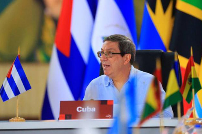 Lee más sobre el artículo Canciller cubano participa en Consejo Político de ALBA-TCP