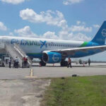EE.UU. devuelve a 60 migrantes irregulares por vía aérea