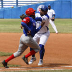 Hug at the top in Elite League baseball