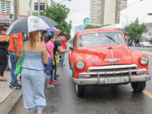 Lee más sobre el artículo Trabajan en Cuba para reordenar servicios de transporte privados