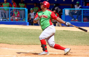 Lee más sobre el artículo Las Tunas busca barrida en Liga Élite del Béisbol Cubano