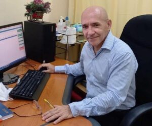 Lee más sobre el artículo Recibe el doctor Reinel Rodríguez el Gran Premio de investigación del hospital de Ciego de Ávila