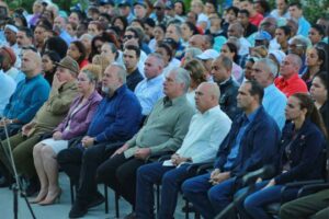 Lee más sobre el artículo Encabeza Díaz-Canel conmemoración por la explosión de La Coubre