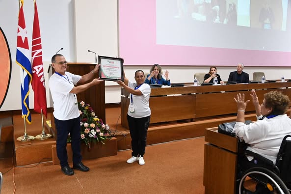 En este momento estás viendo La Revolución continúa abriendo posibilidades para la integración de las personas sordas en Cuba